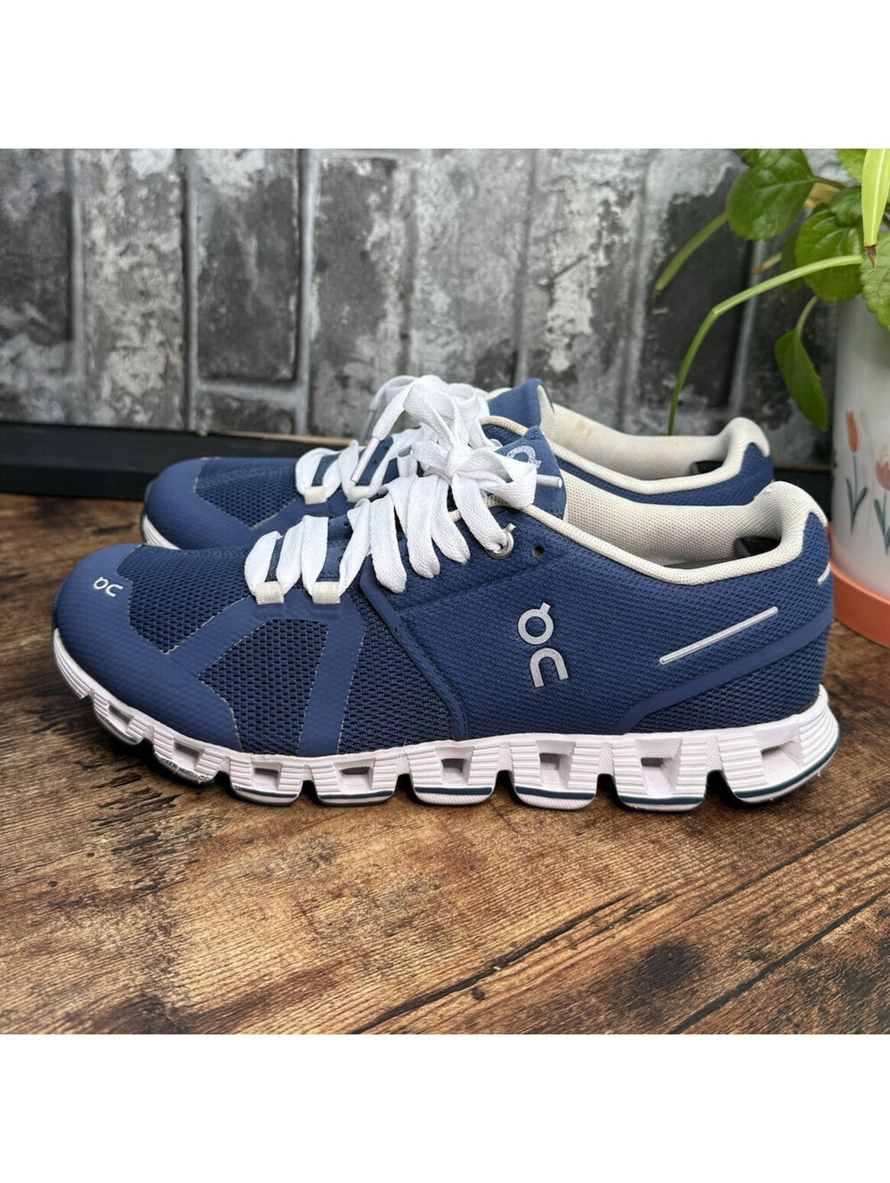 On cloud Unisex Adults Blue/White Mesh Low Top Lace-Up Athletic Sneaker